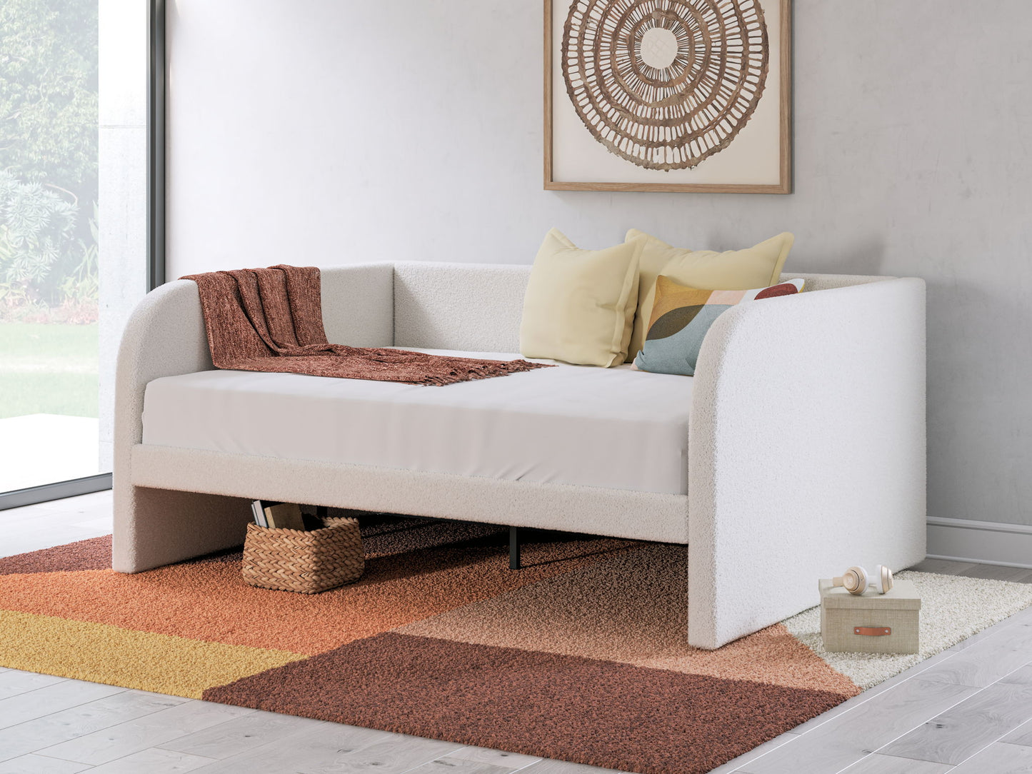 Shapella - Upholstered Day Bed